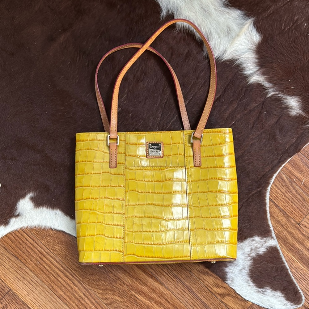 ✨DOONEY & BOURKE✨ Beautiful leather summer bag, EUC.